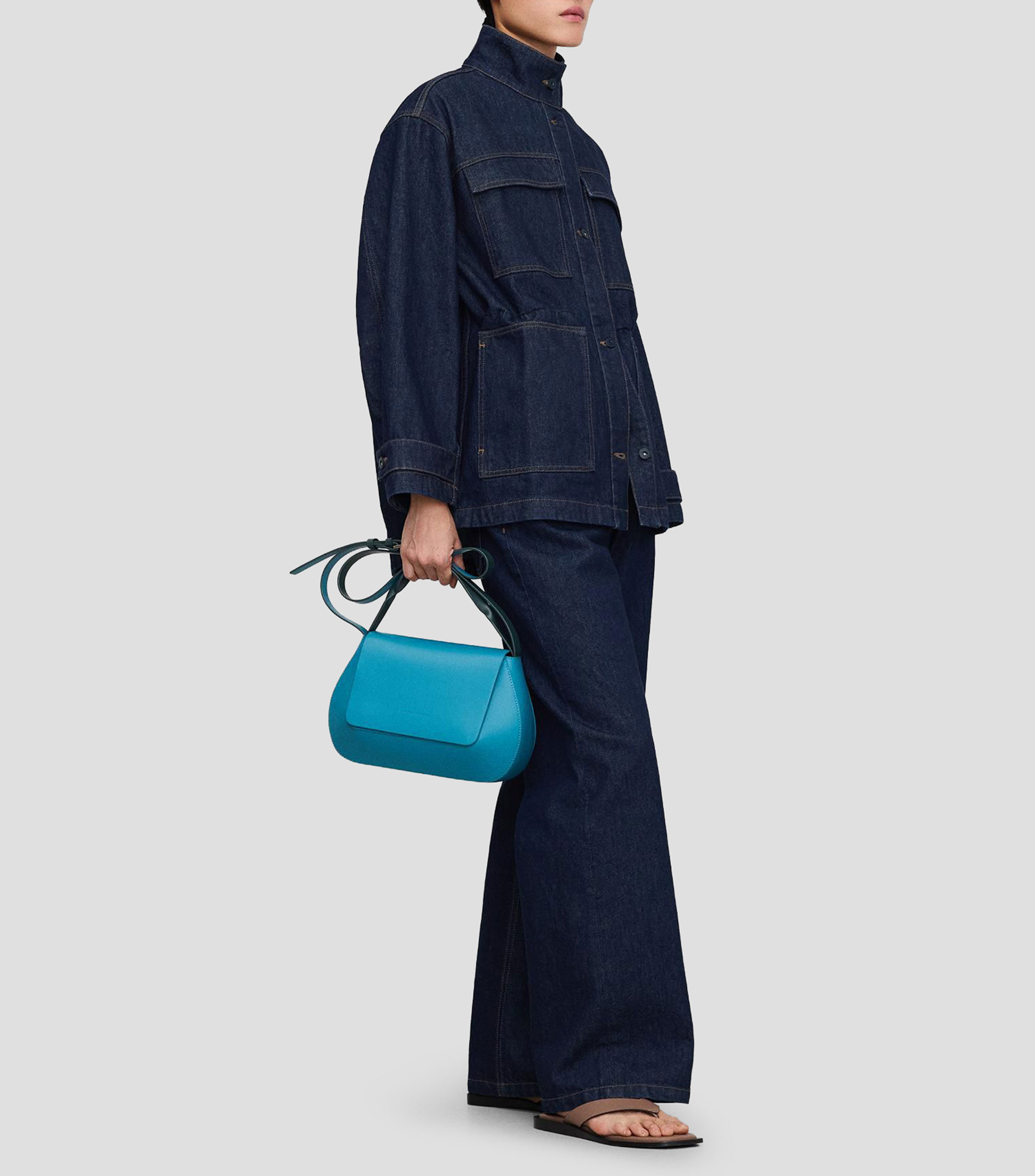 Bolsa crossbody en piel lisa Mujer